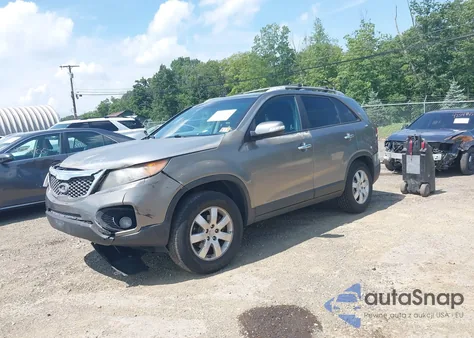 2011 Kia Sorento Lx from USA, damaged, VIN 5XYKT3A15BG176791
